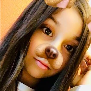 Meet your Posher, Isela